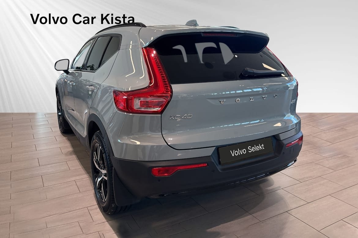 Volvo XC40 2025, bild 4/10