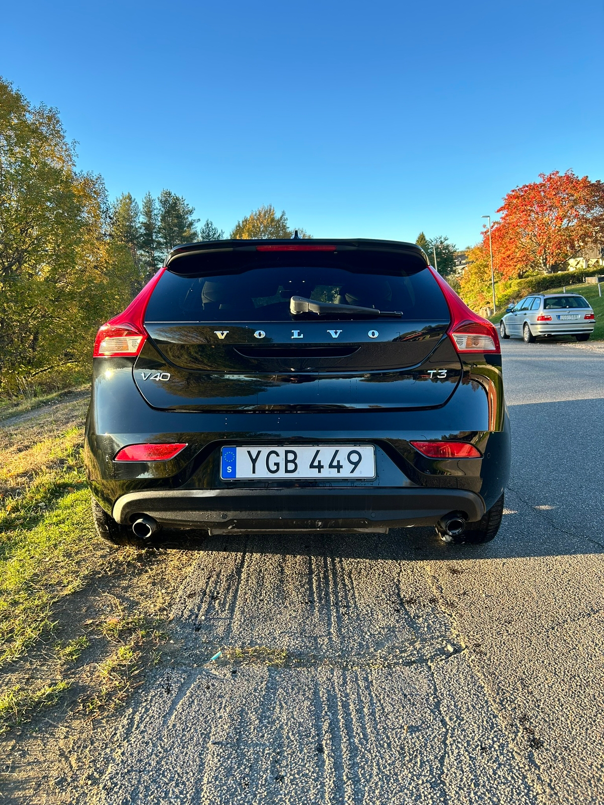 Volvo V40 T3 Manuell 2017, bild 2/4