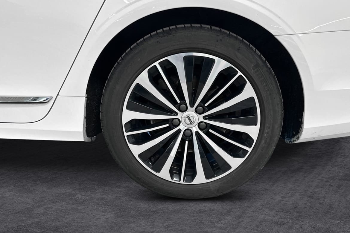 Volvo V90 Recharge T6 Core Bright 2024, bild 6/10