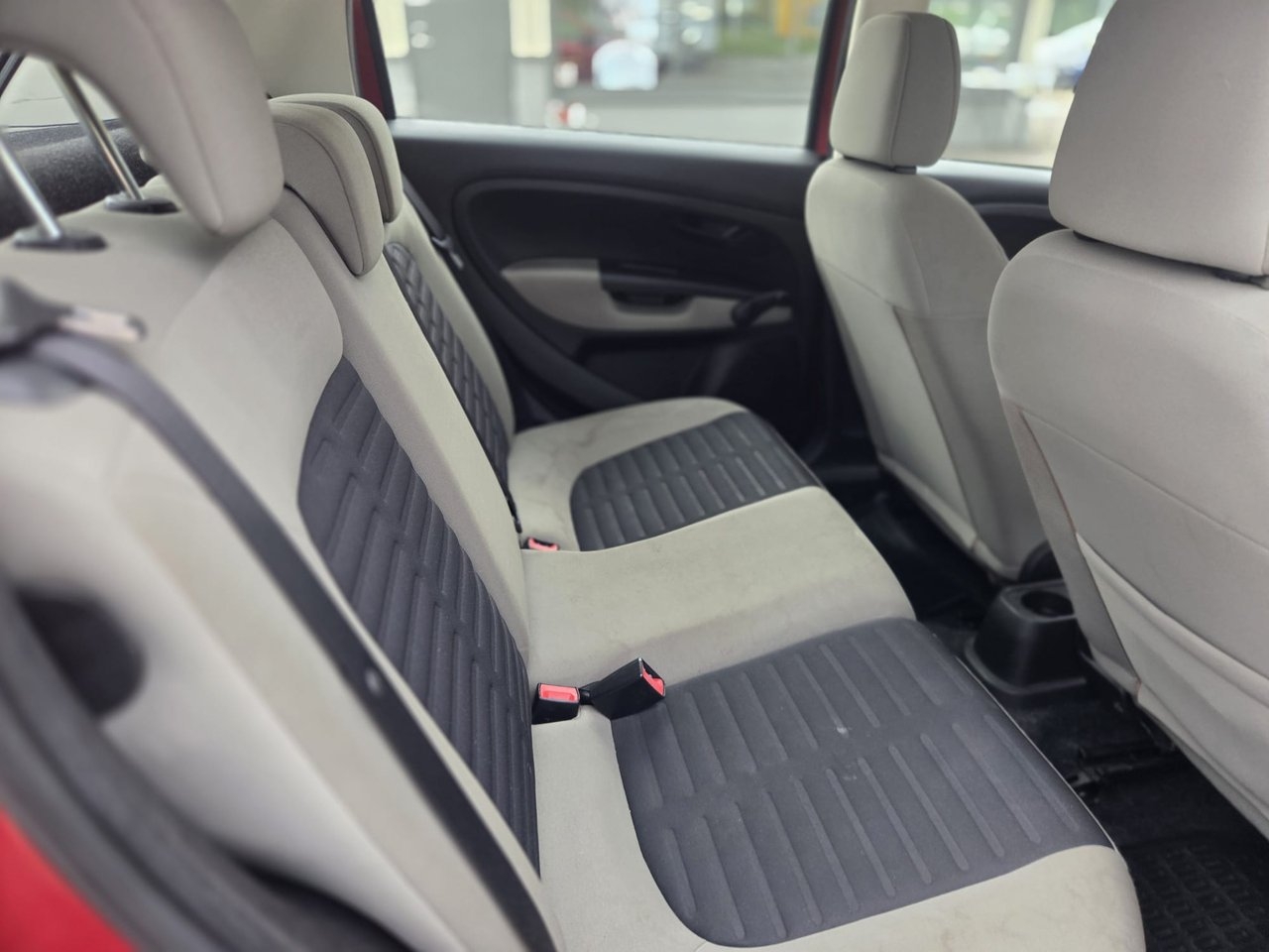 Fiat Grande Punto 2006, bild 5/6