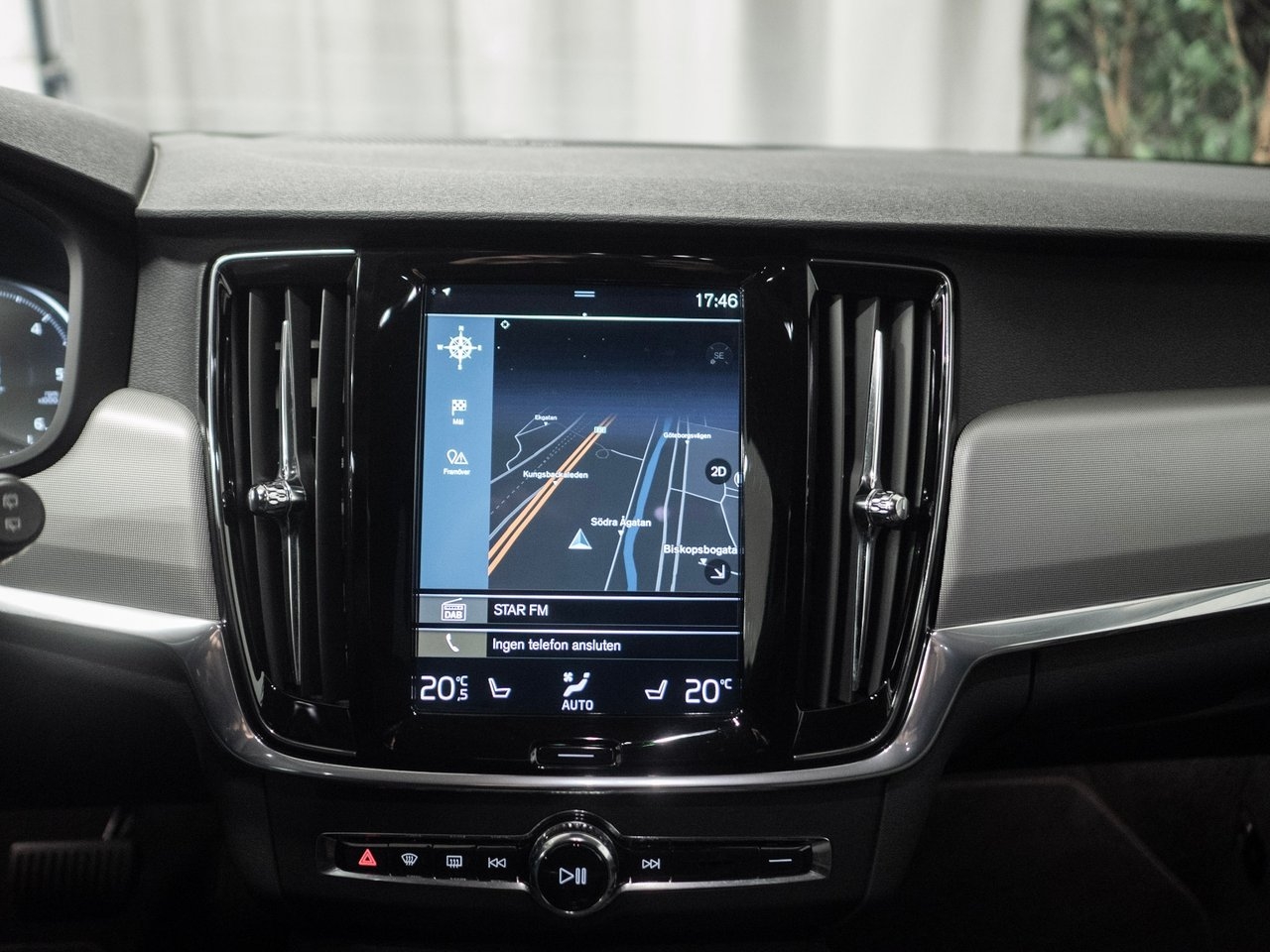 Volvo V90 B4 Momentum 2021, bild 7/10
