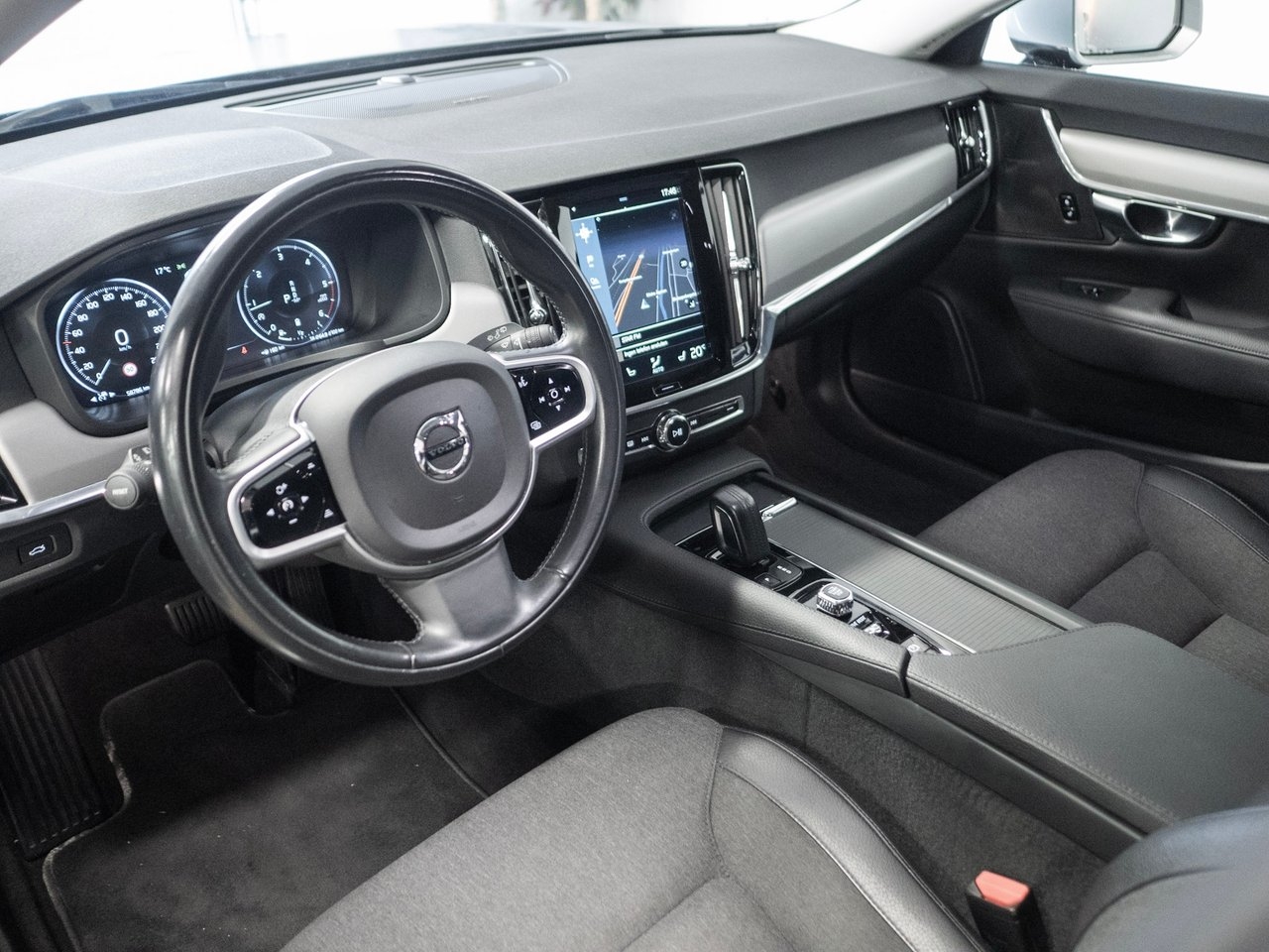 Volvo V90 B4 Momentum 2021, bild 5/10