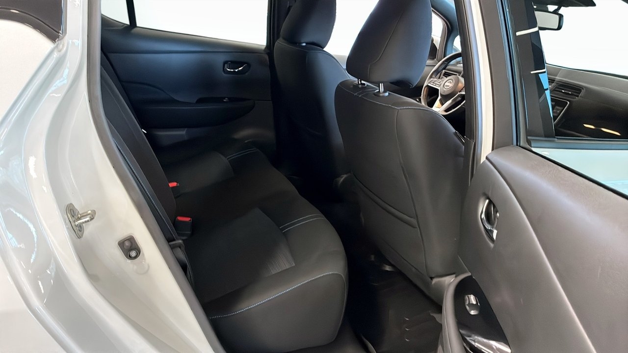 Nissan Leaf N-CONNECTA 39KWH 2023, bild 5/10