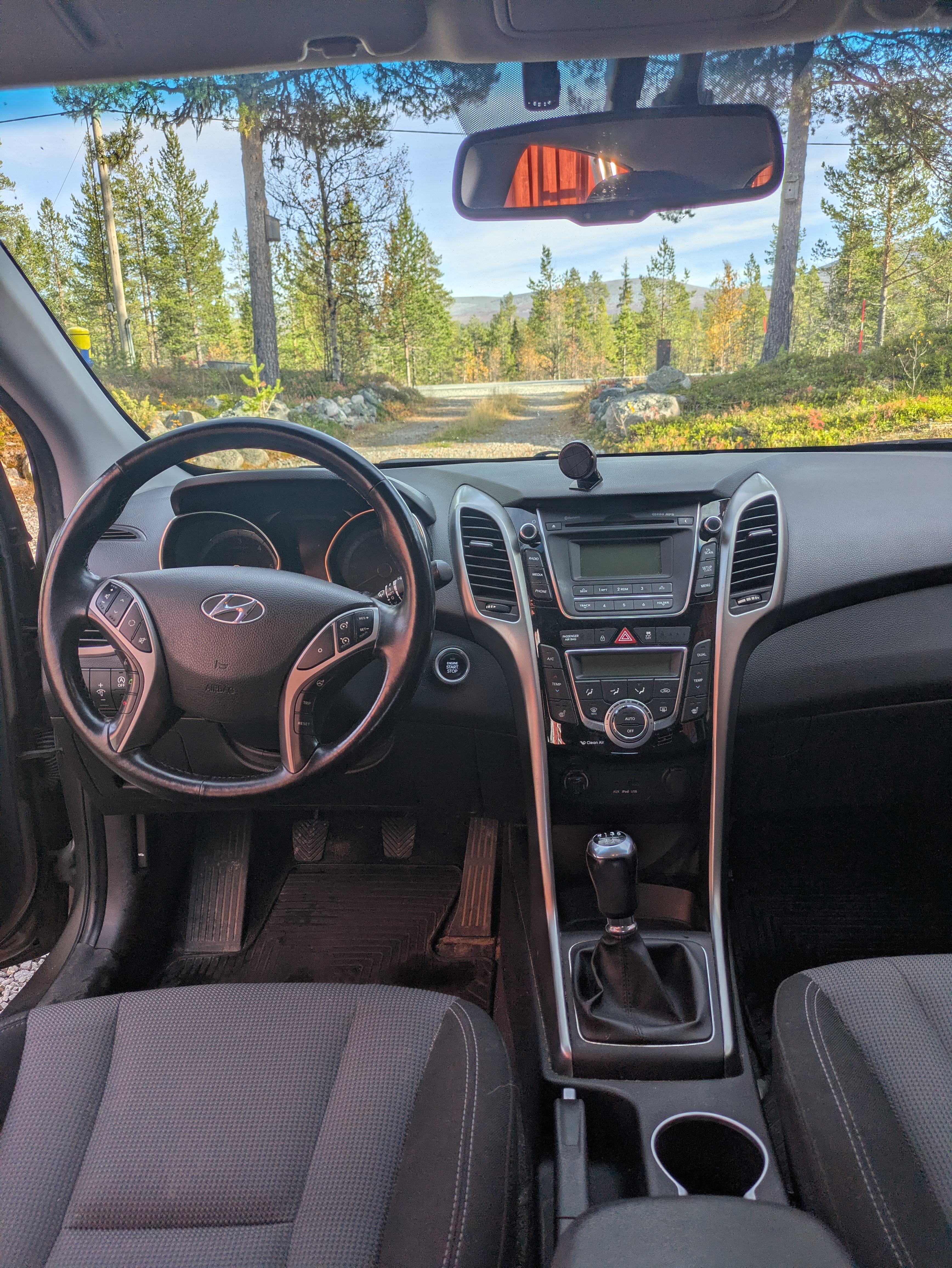 Hyundai i30 5-dörrar 1.6 CRDi Manuell 2014, bild 4/4