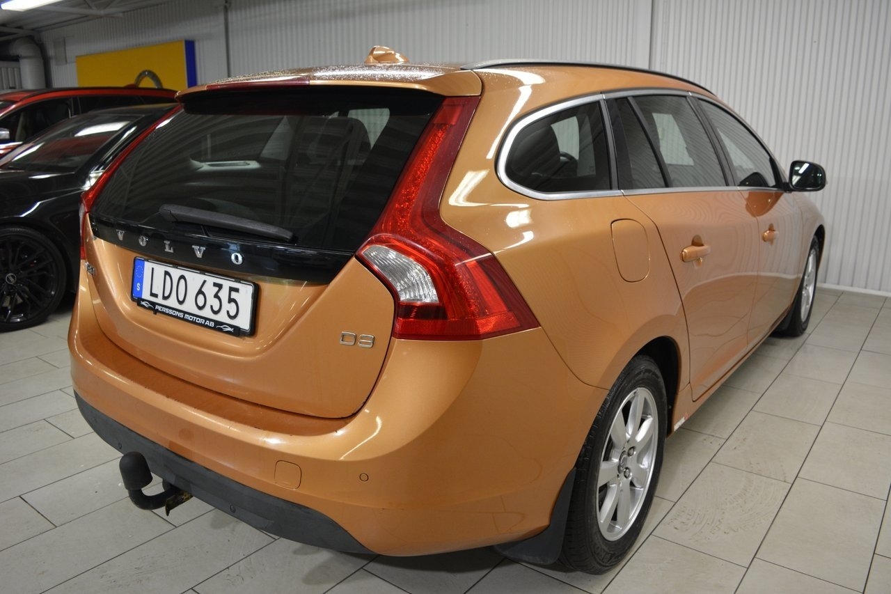 Volvo V60 2011, bild 7/10