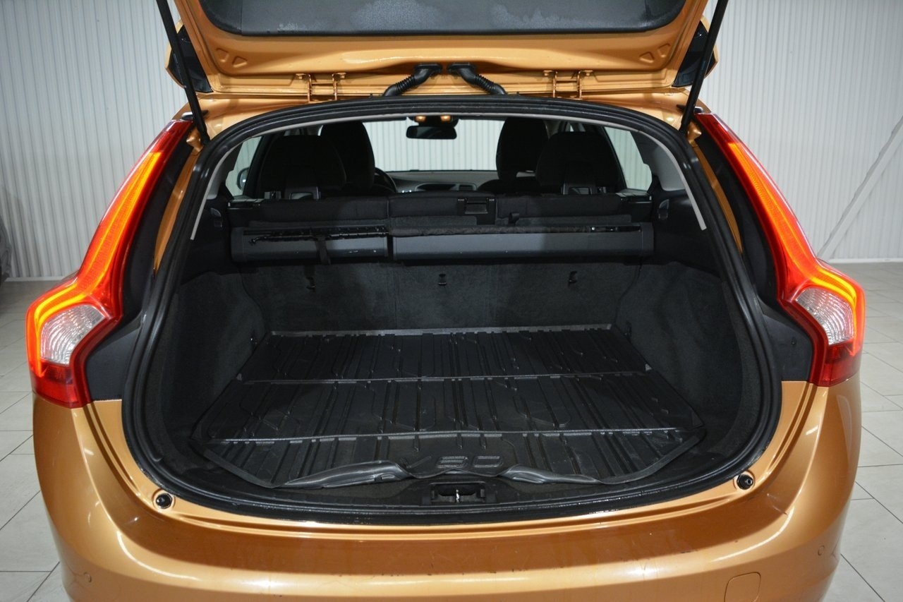 Volvo V60 2011, bild 6/10