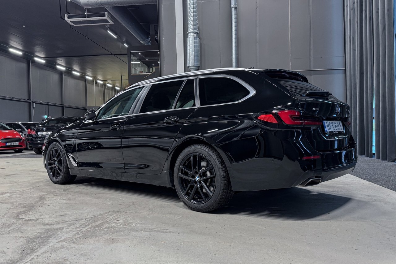 BMW 530 e xDrive Touring 2021, bild 4/10