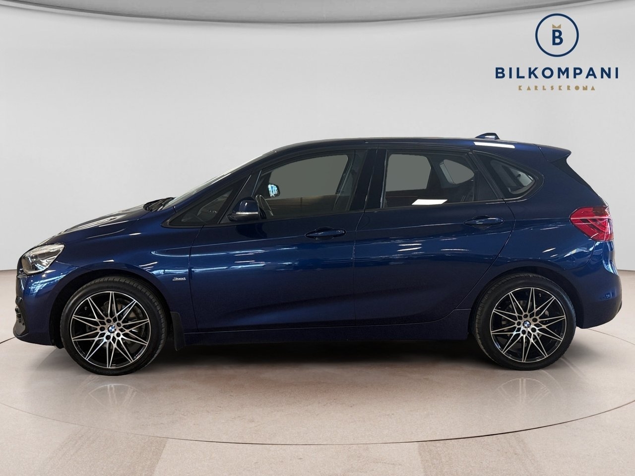 BMW 220 d xDrive Active Tourer Dragkrok 2019, bild 2/10