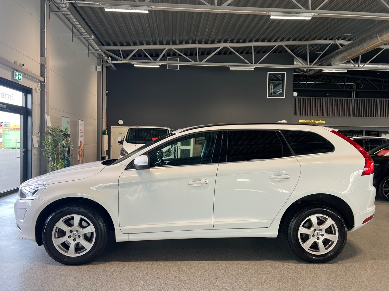 Volvo XC60 2016, bild 7/10