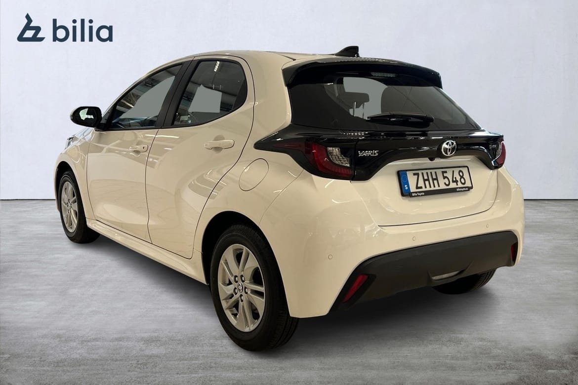 Toyota Yaris 2025, bild 2/10
