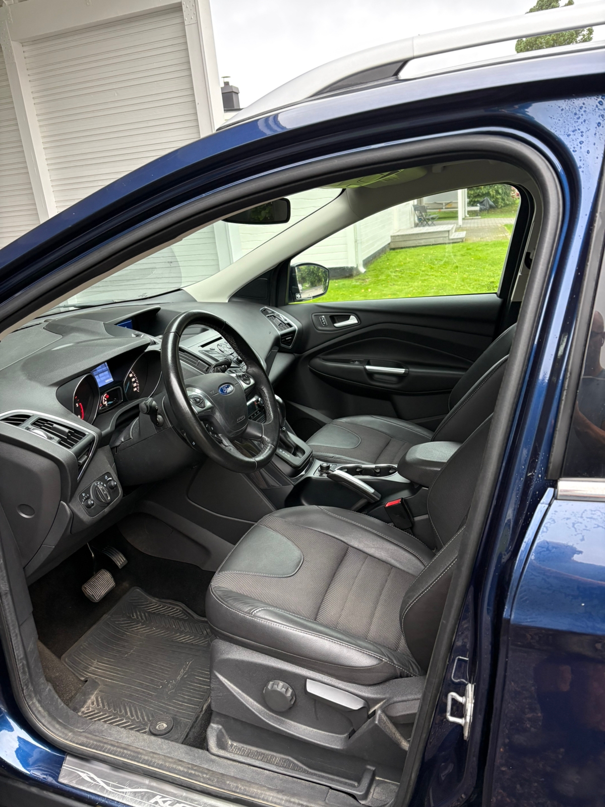 Ford Kuga 2.0 TDCi AWD Powershift 2013, bild 5/7