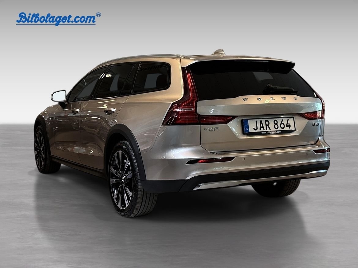 Volvo V60 Cross Country 2024, bild 6/10