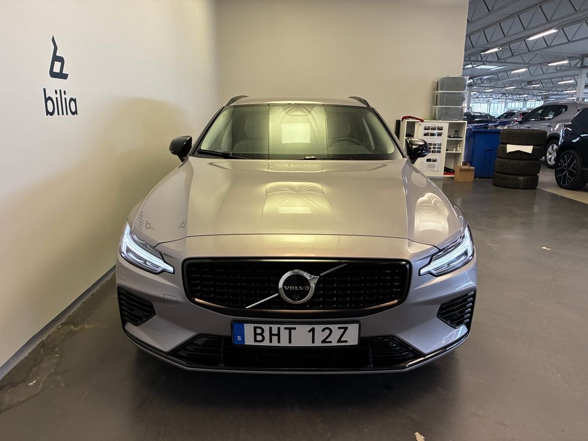 Volvo V60 2026, bild 2/10