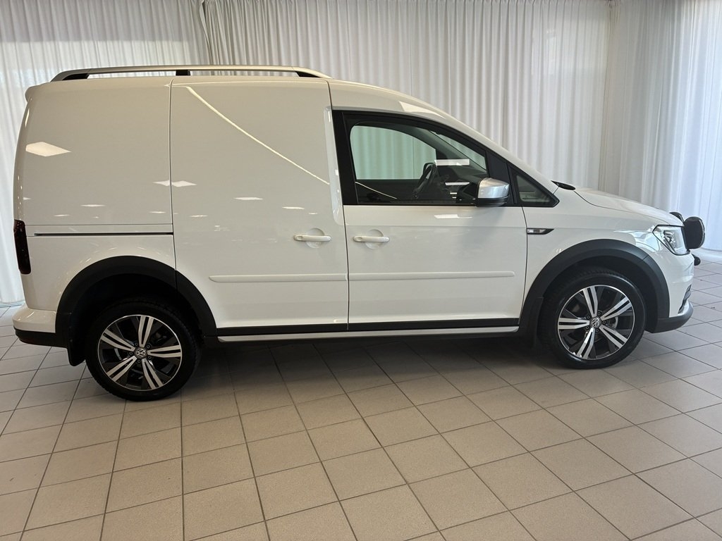 Volkswagen Caddy Alltrack TDI 122HK 4M 2017, bild 2/7