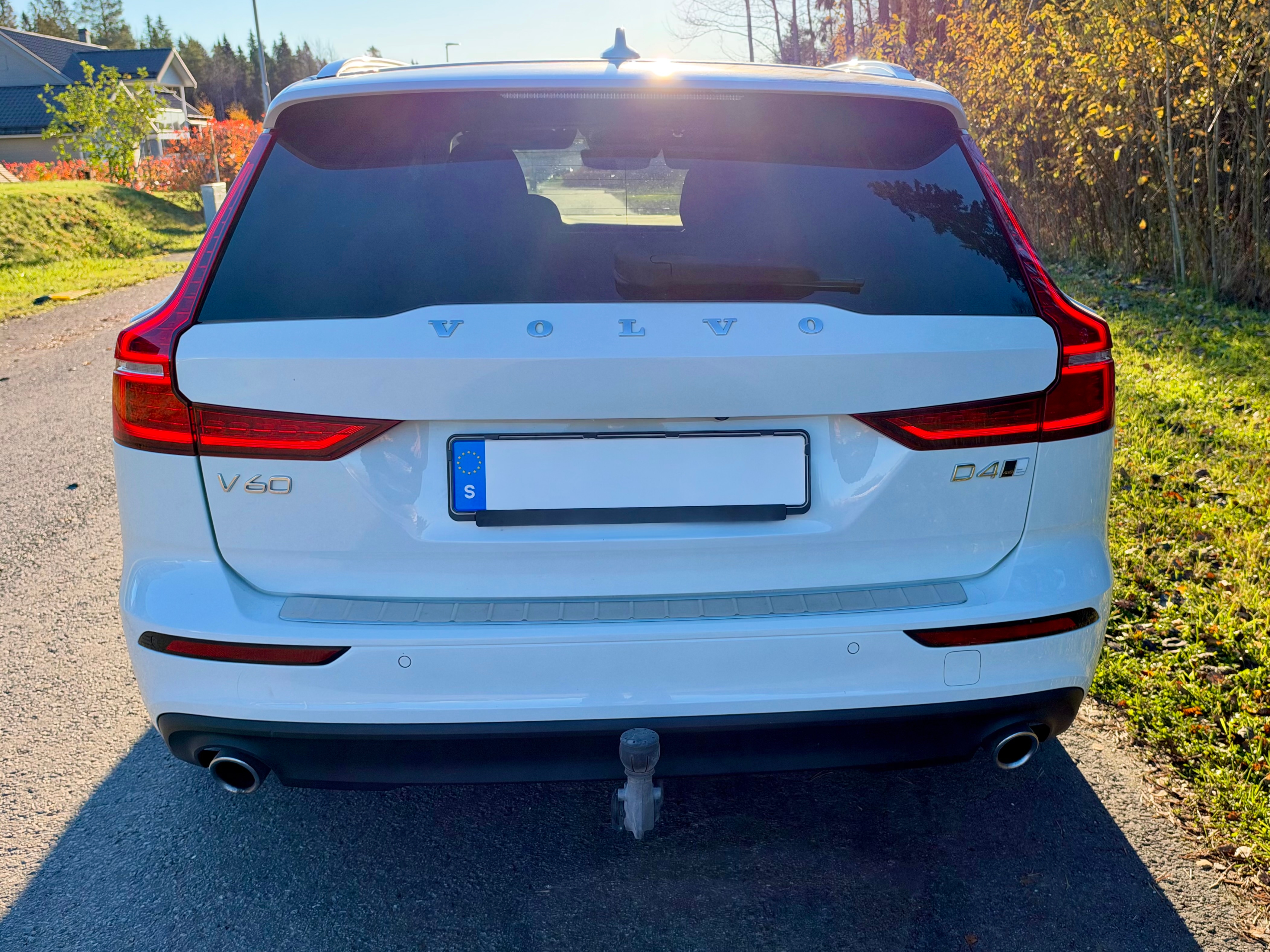 Volvo V60 D4 AWD Geartronic 2019, bild 4/6