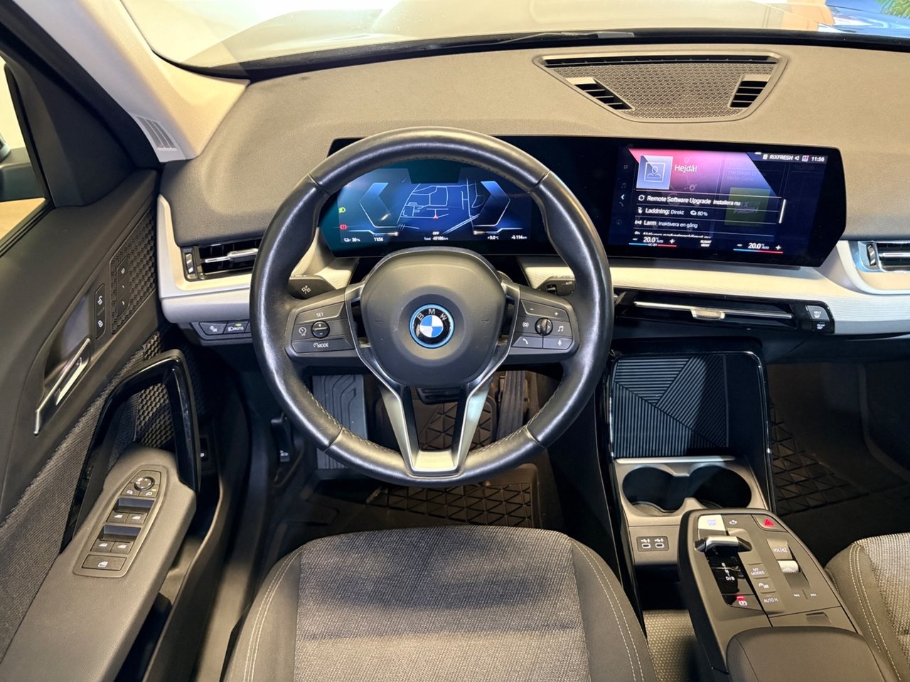 BMW iX1 2023, bild 7/10
