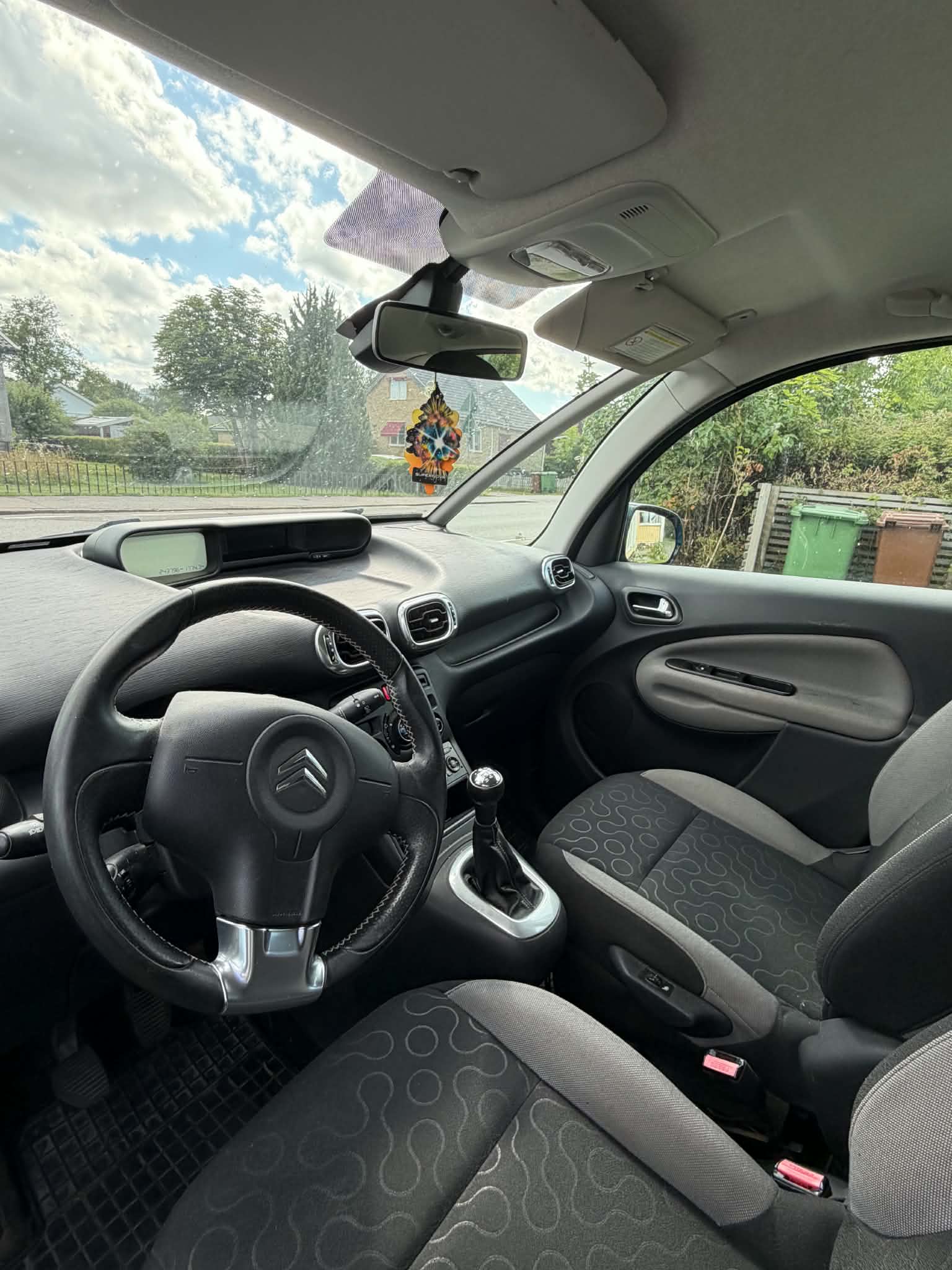 Citroen C3 Picasso 1.6 HDiF Manuell 2009, bild 6/9