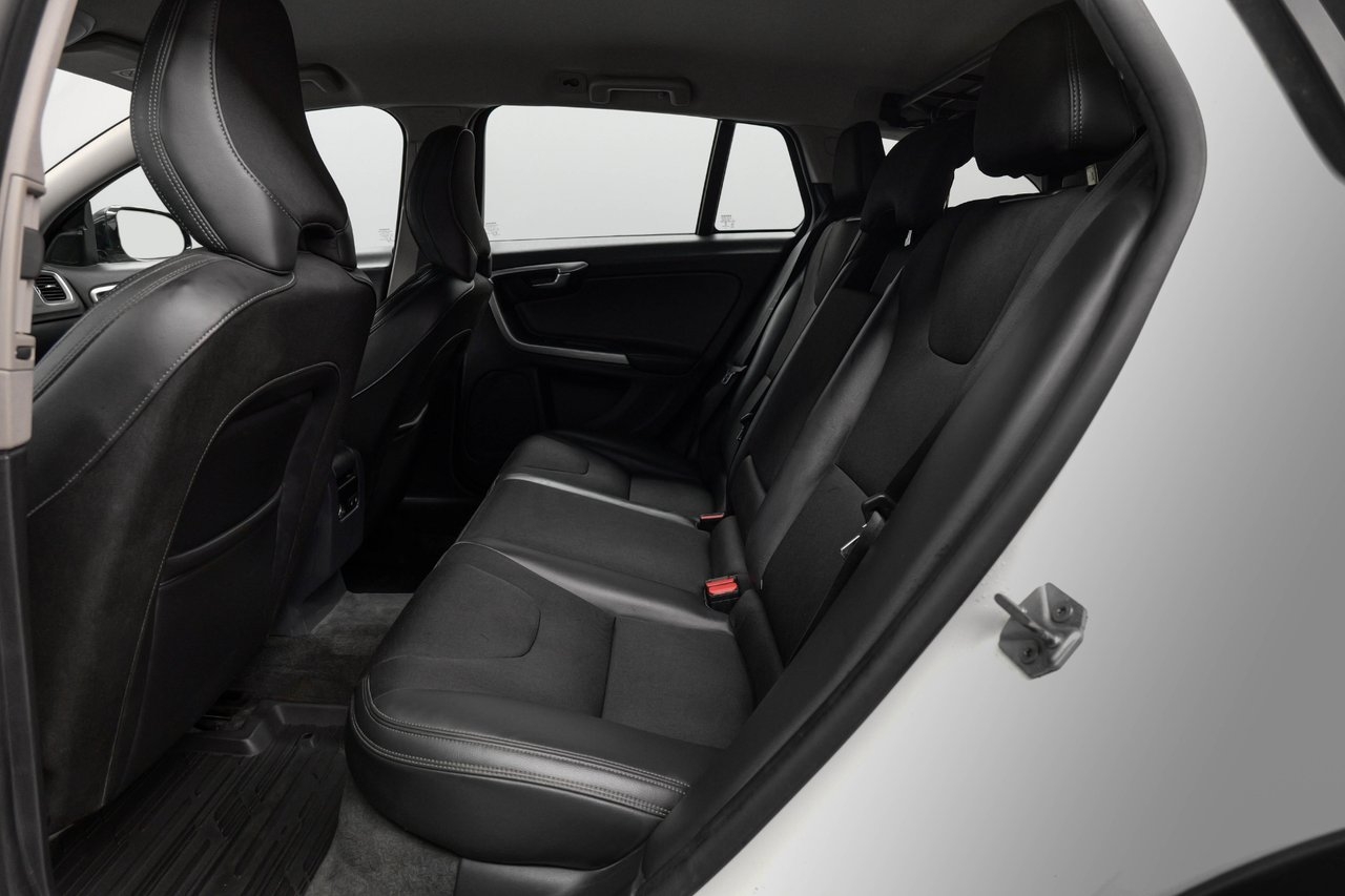 Volvo V60 Cross Country 2018, bild 7/10