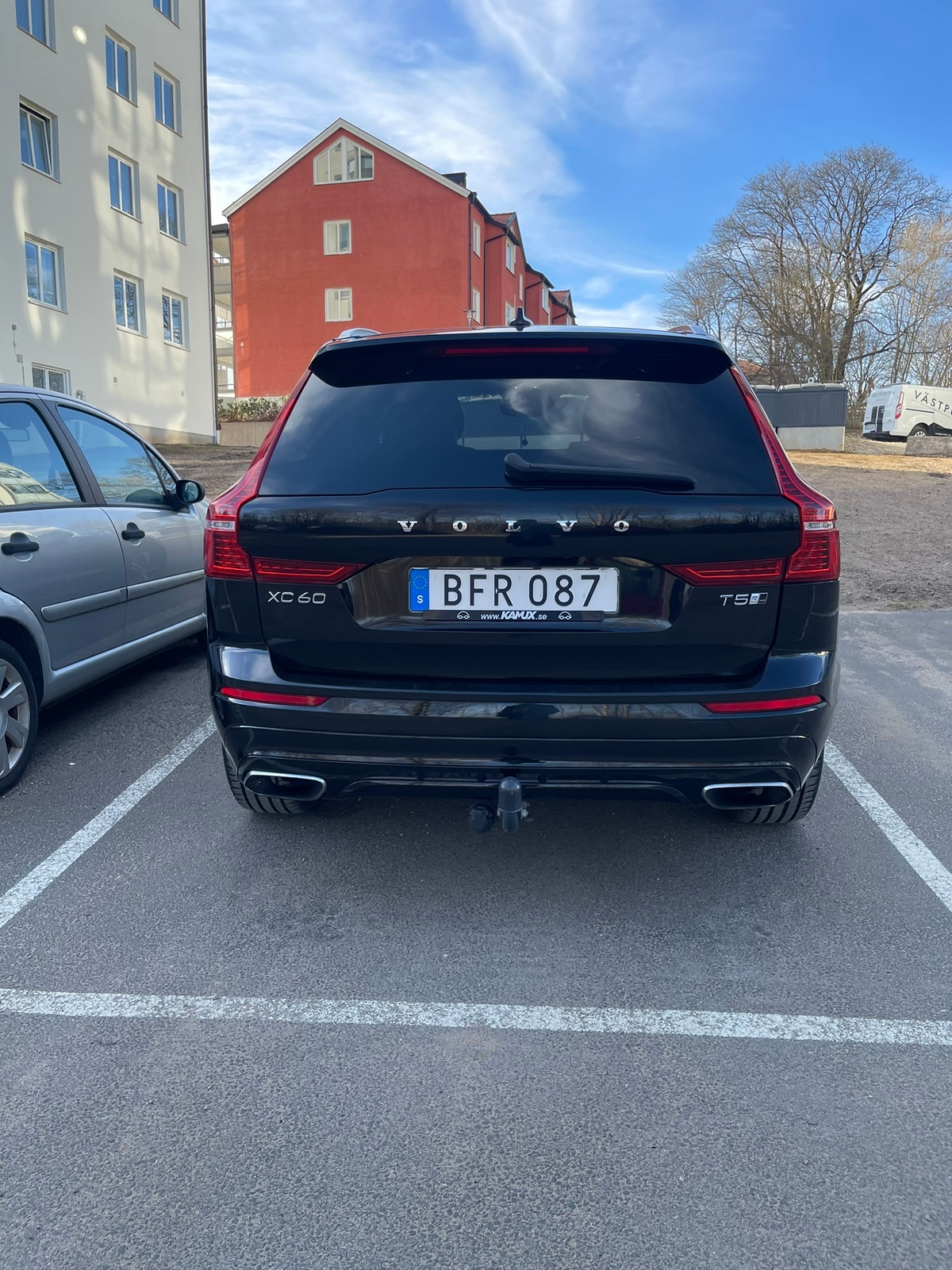 Volvo XC60 T5 AWD Geartronic 2018, bild 4/4