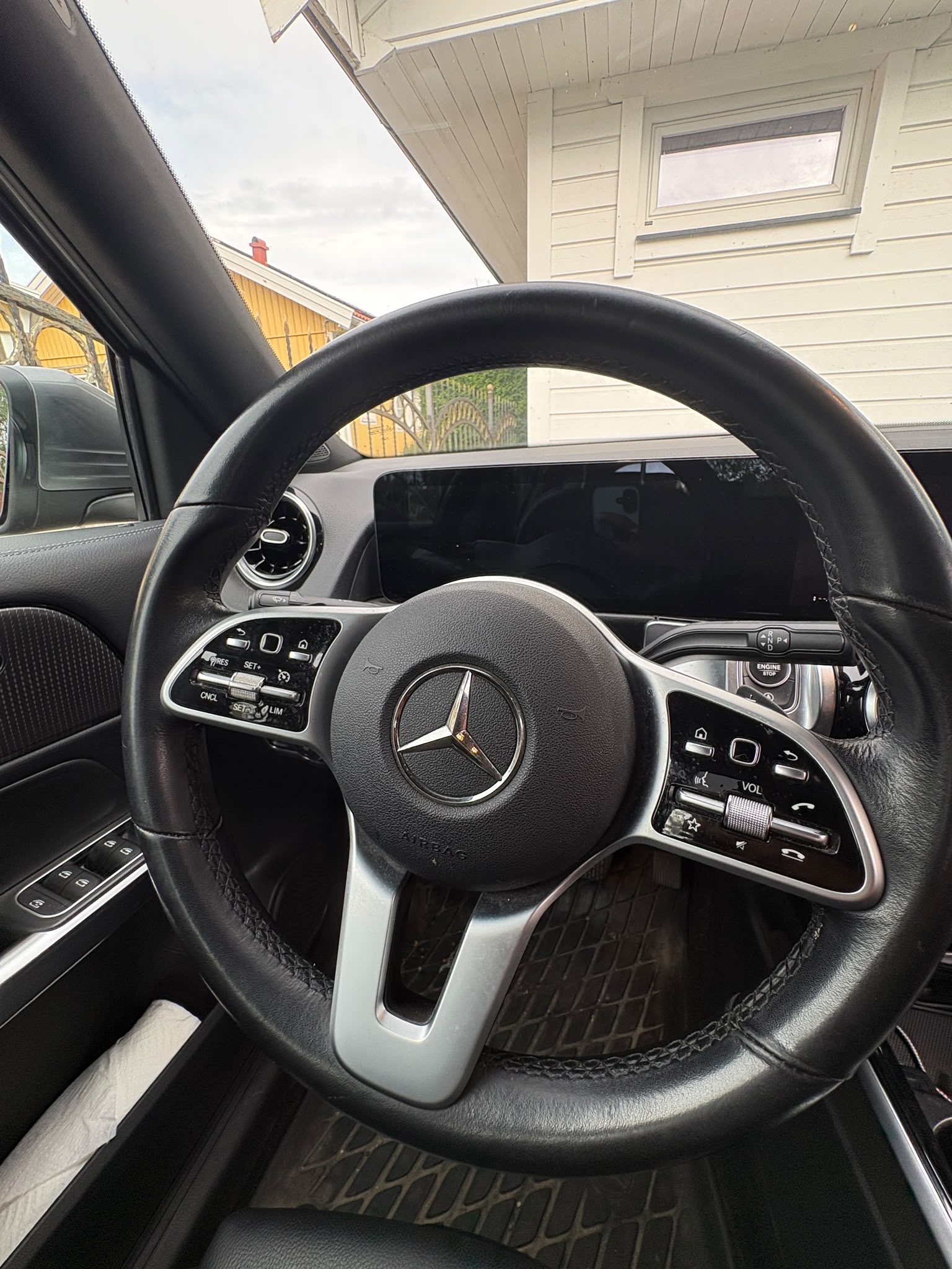 Mercedes-Benz GLB 200 d 4MATIC 8G-DCT 2022, bild 5/10