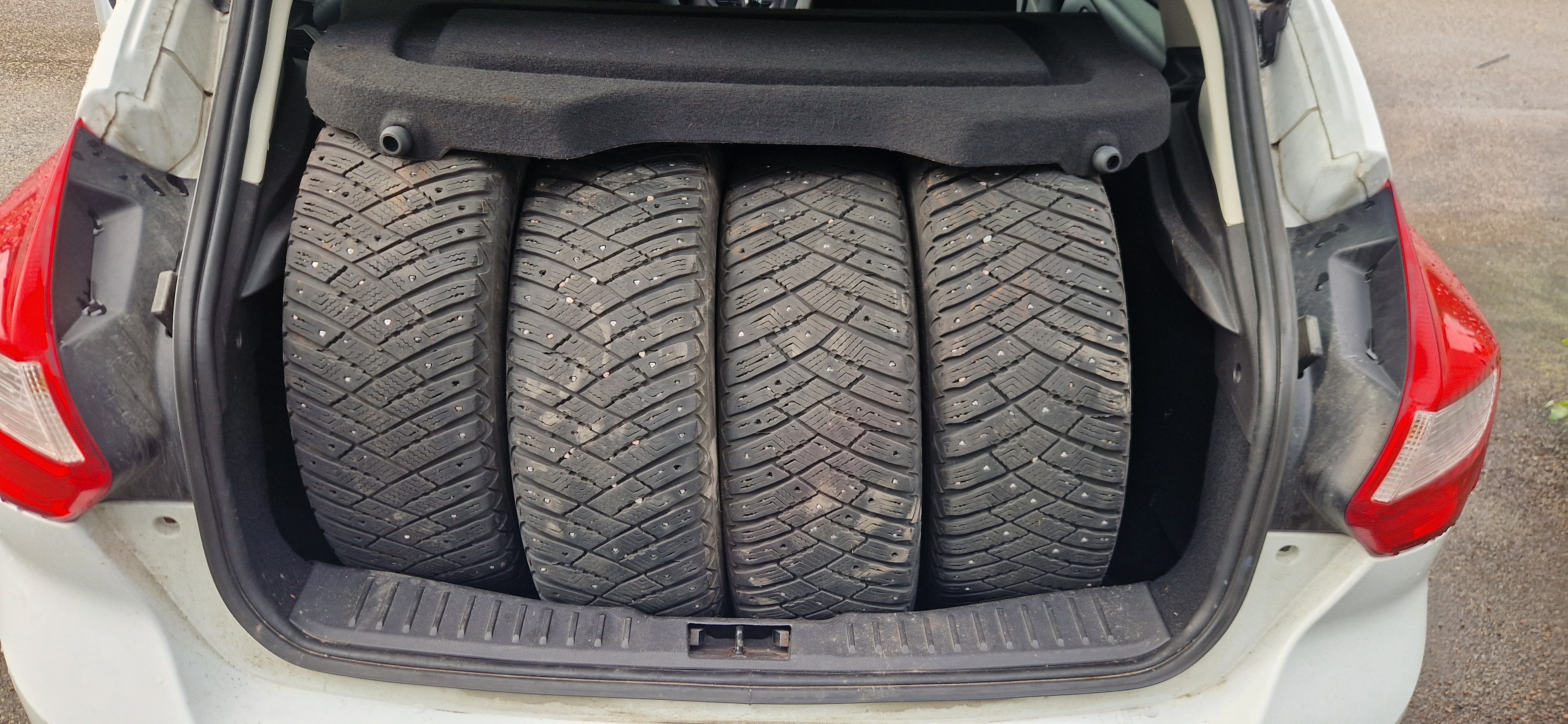 Ford Focus 2013, bild 3/3