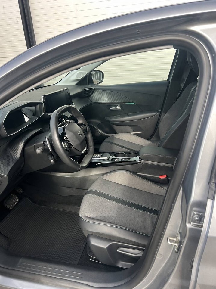Peugeot 208 2023, bild 4/5