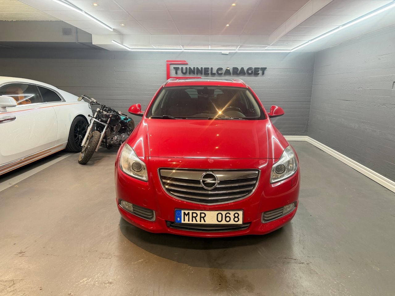 Opel Insignia 2011, bild 2/10