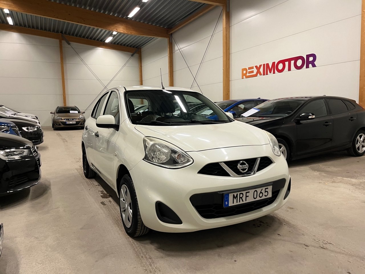 Nissan Micra 2015, bild 2/10