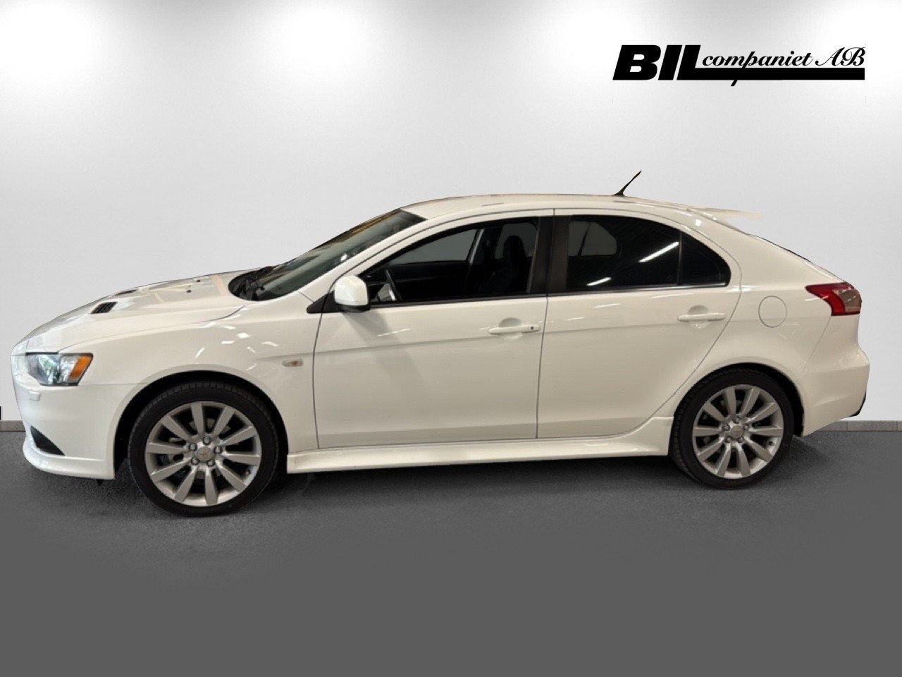 Mitsubishi Lancer 2011, bild 4/10