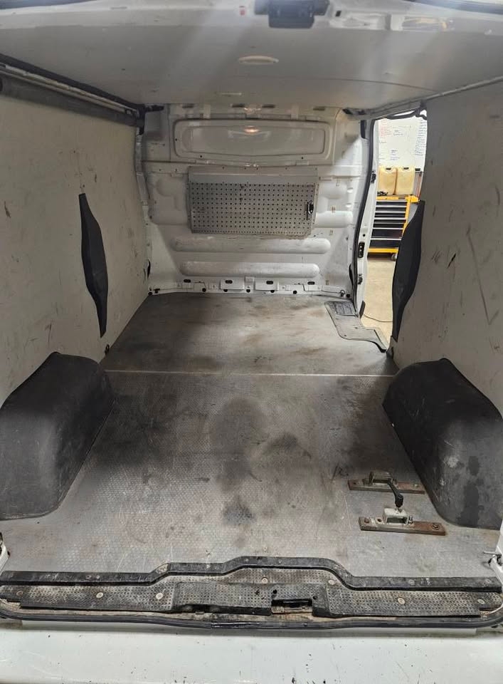 Renault Trafic 2011, bild 5/7