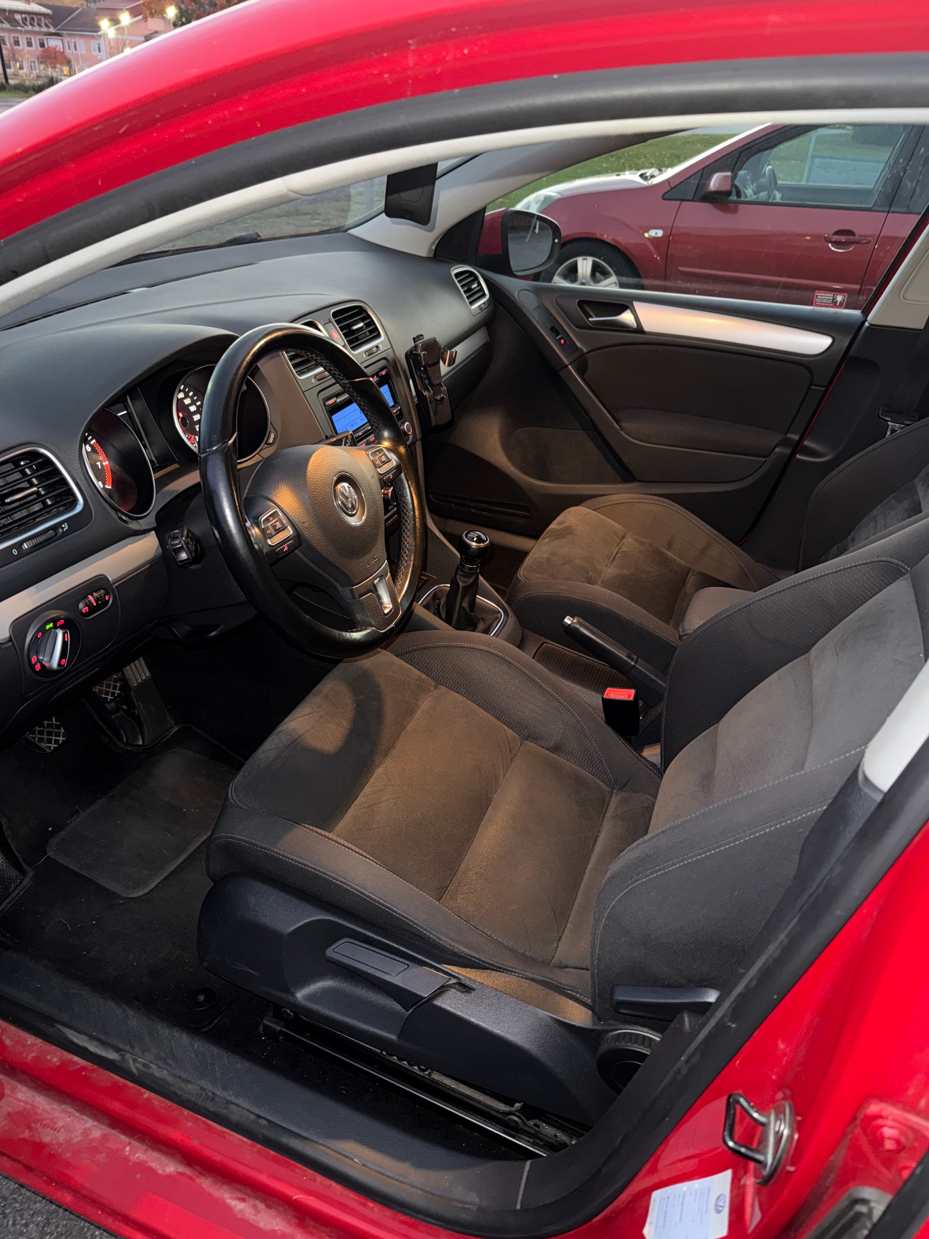 Volkswagen Golf 2010, bild 5/7