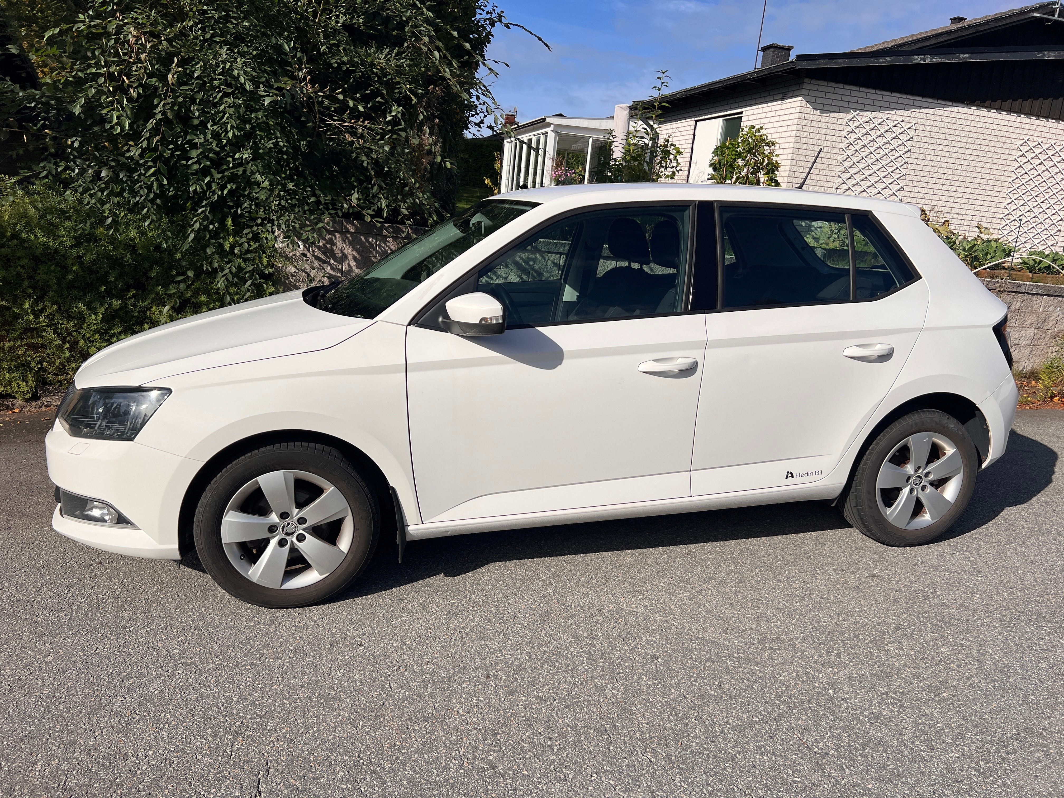 Skoda Fabia 1.2 TSI Manuell 2015, bild 2/9