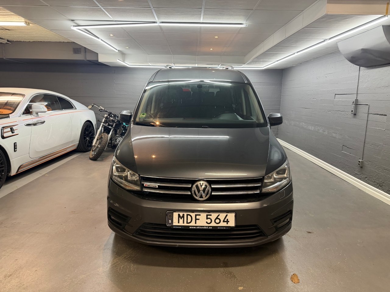 Volkswagen Caddy Maxi 2016, bild 2/10