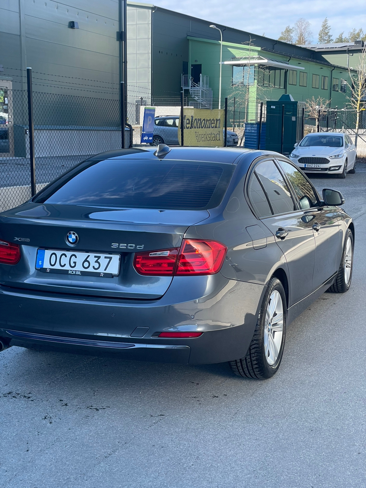 BMW 320d Sport Line 2014, bild 3/5