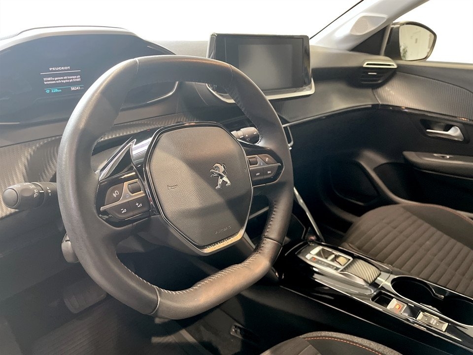 Peugeot e-208 Active 50kWh 136hk Aut 2022, bild 7/10
