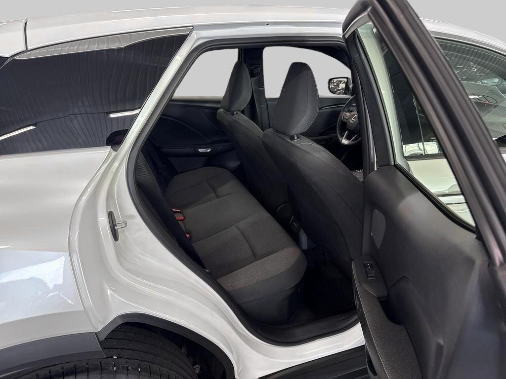 Lexus LBX 1.5 Hybrid Vinterhjul Moms 2026, photo 7/10