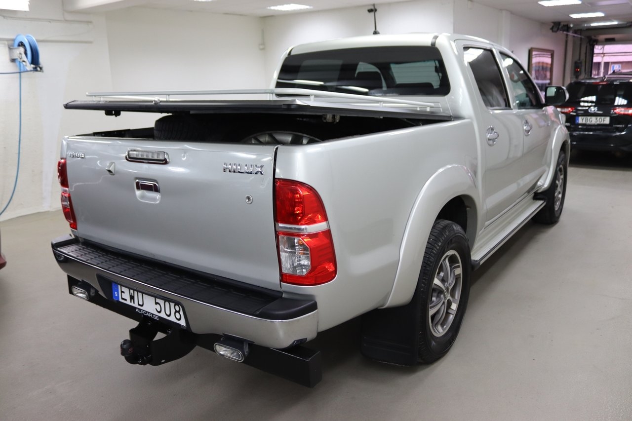Toyota HiLux 2012, bild 5/10
