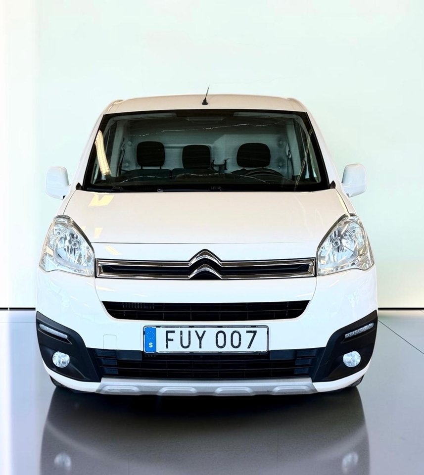 Citroen Berlingo BlueHDi 100 2017, photo 2/10