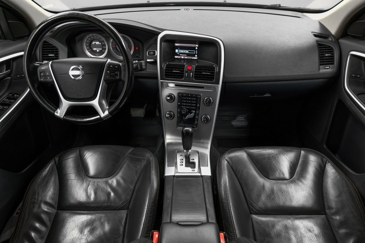 Volvo XC60 2011, bild 2/10
