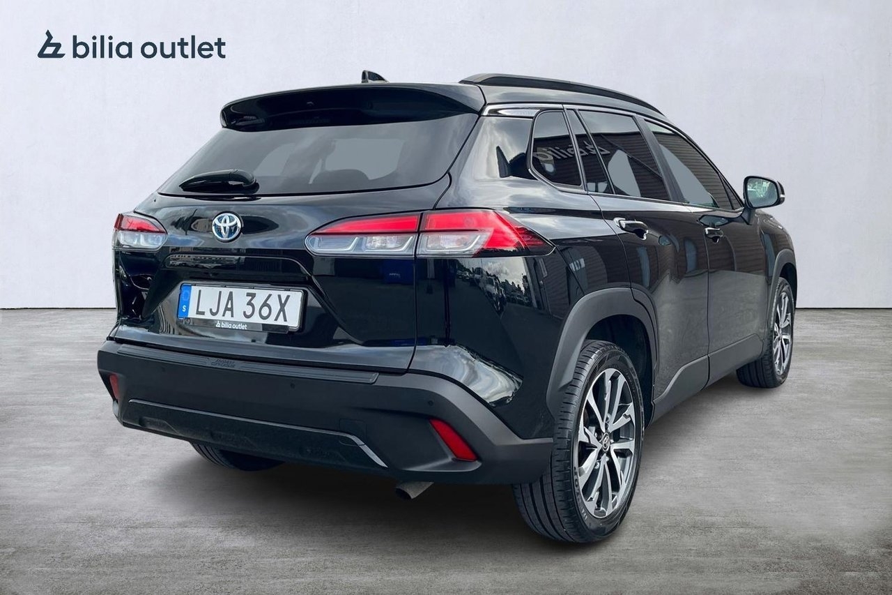 Toyota Corolla Cross 2.0 Hybrid 2023, bild 6/10