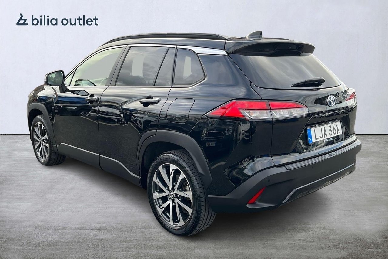 Toyota Corolla Cross 2.0 Hybrid 2023, bild 4/10
