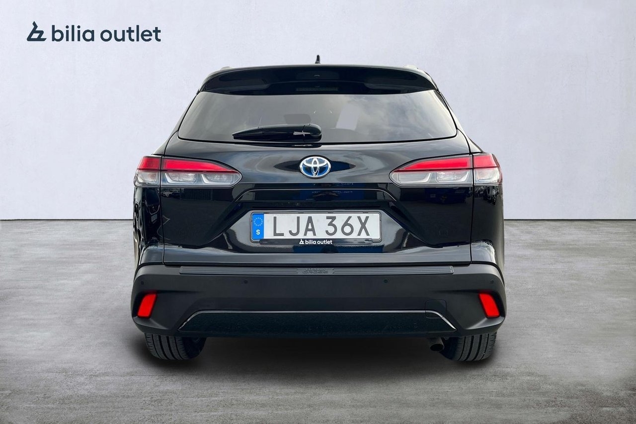 Toyota Corolla Cross 2.0 Hybrid 2023, bild 5/10