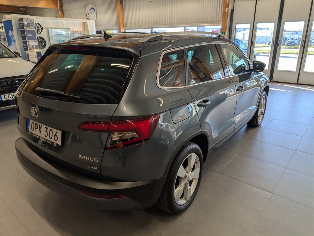 Skoda Karoq 2.0 TDI SCR Style 2018, bild 4/10