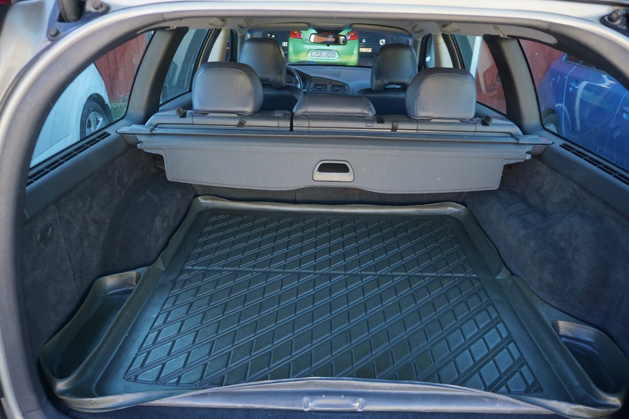 Volvo V70 2.4 Business Drag m-värmare 2002, bild 7/7