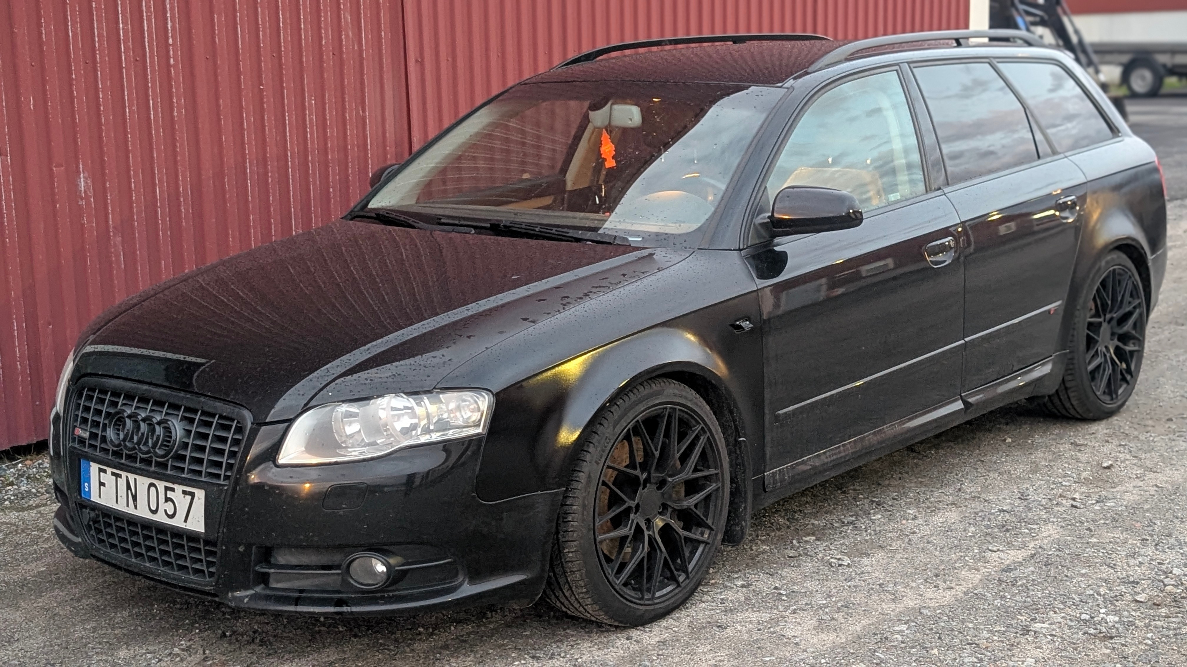 Audi A4 2008, bild 2/7