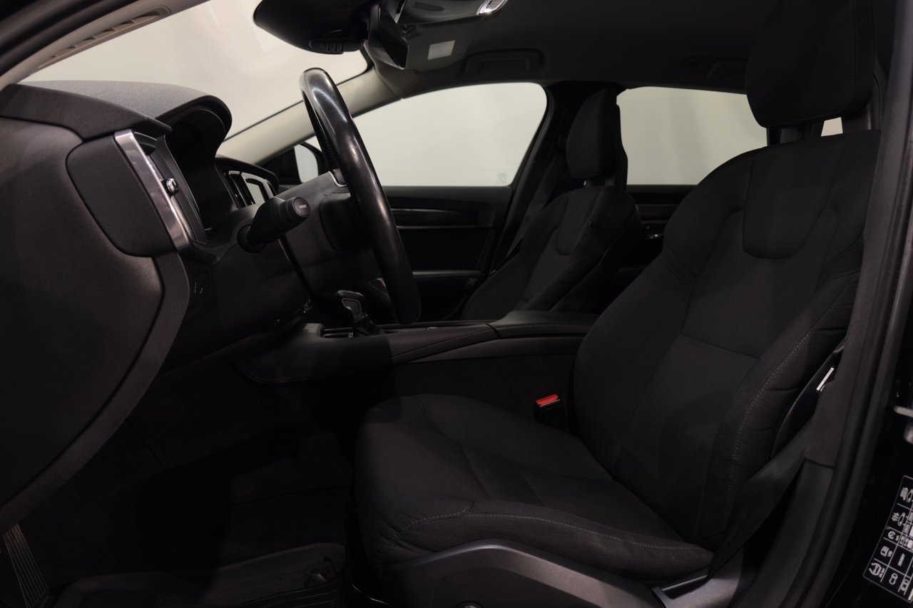 Volvo V90 D3 Business 2018, kuva 9/10