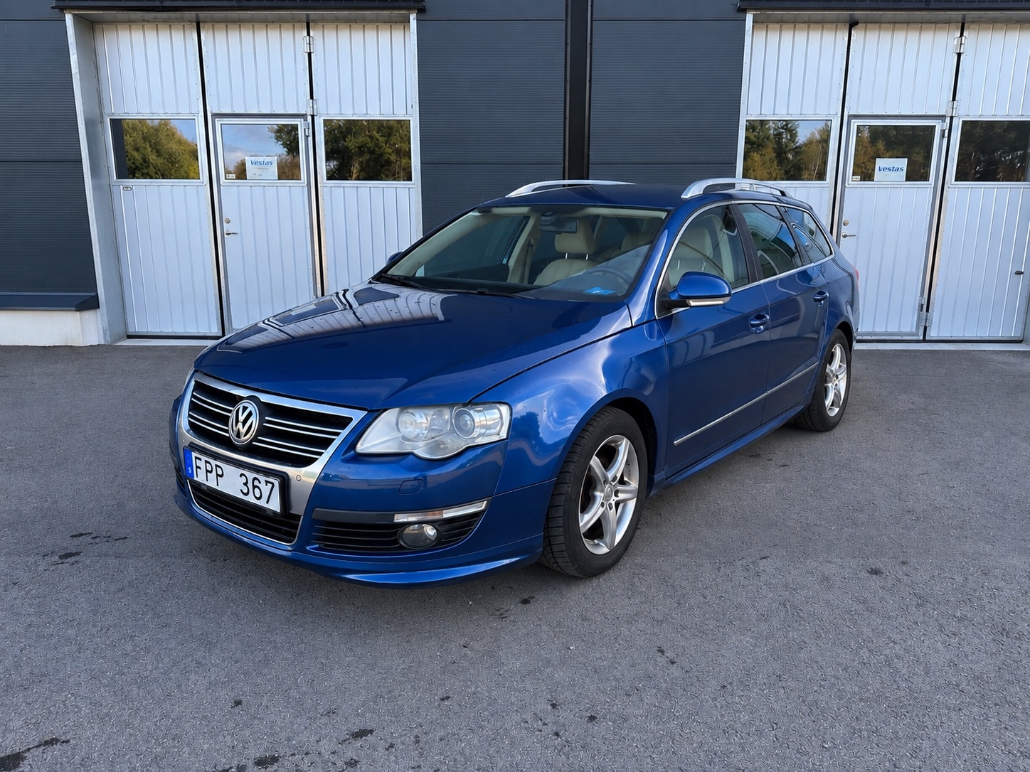 Volkswagen Passat 2010, bild 3/10