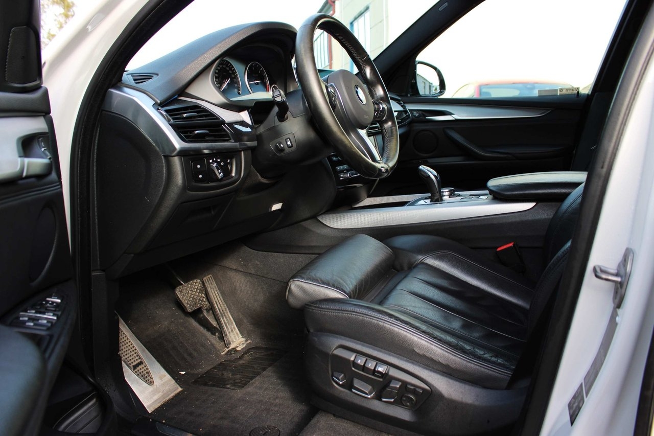 BMW X5 xDrive30d 258hk 2015, bild 3/10