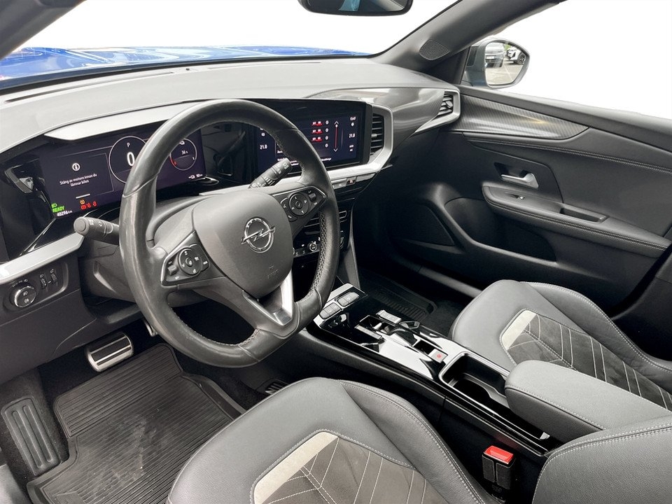 Opel Mokka-e Ultimate 50kWh 136hk Aut 2023, bild 4/10