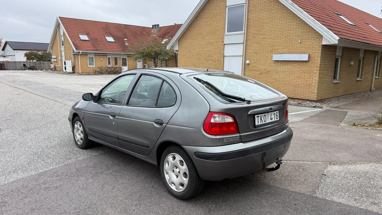 Renault Megane 1.6 Authentique Euro 4 2002, bild 5/10